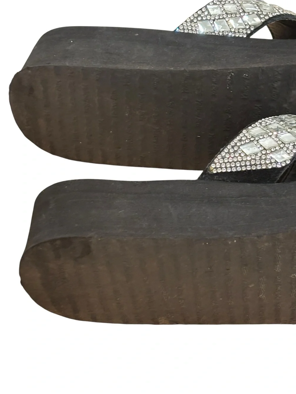 Yellow Box Black Sandals with Silver Beaded Straps Size 10 - Picture 9 of 10